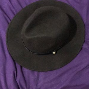 Olive fedora